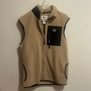 VEST